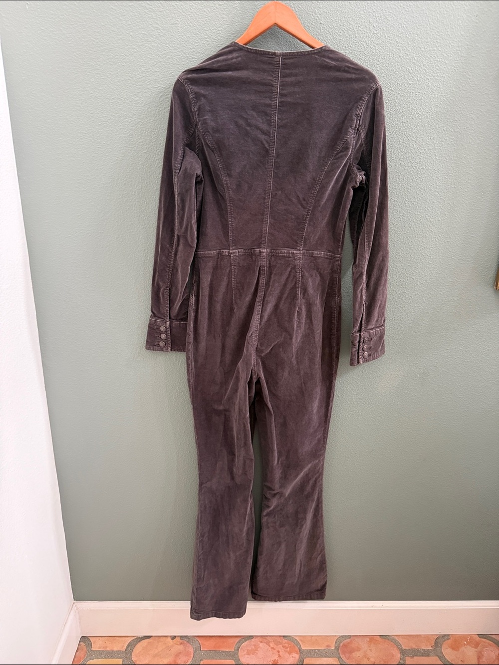 Free People Jovi Cord Jumpsuit Size Medium in Brown - Picture 5 of 8